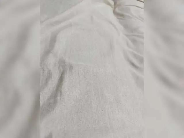 Feeeros on BongaCams 