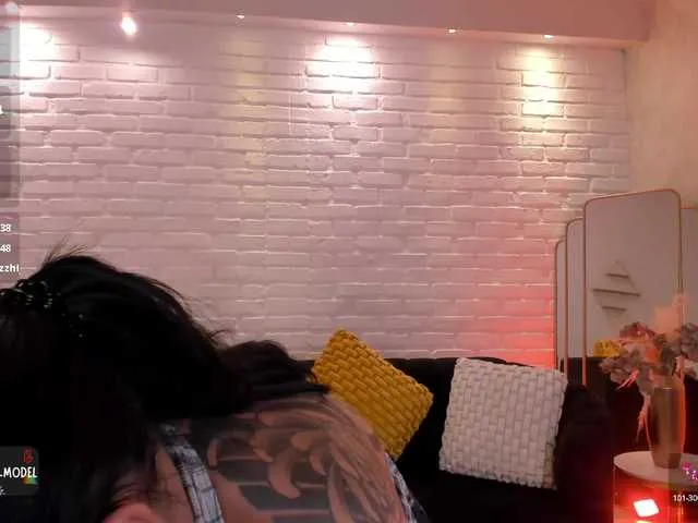 GiaFerrara — I love it when they support me, that means they like my show and get horny with my body.