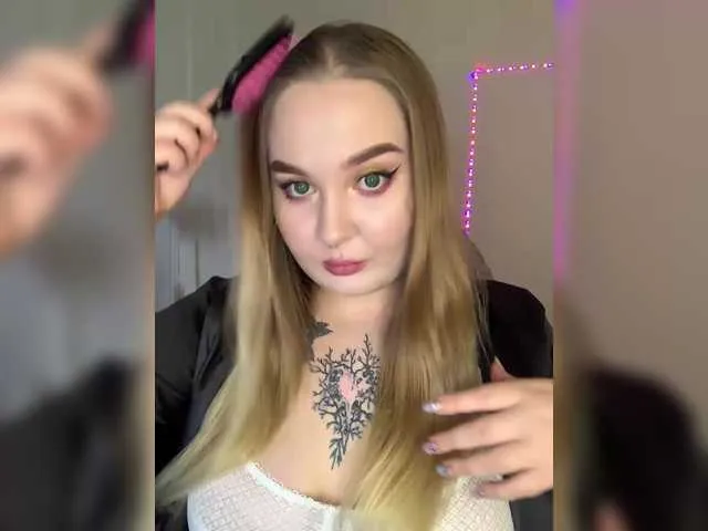 Greeenfriends6969 on BongaCams 
