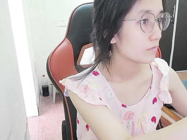 Hana099 on BongaCams 