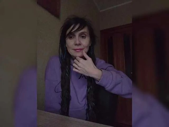 Hellenalonenochka on BongaCams 