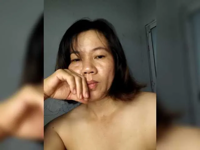 Hill6969 on BongaCams 