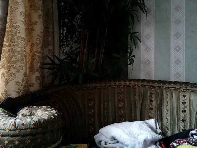 Honeykrisspussy on BongaCams