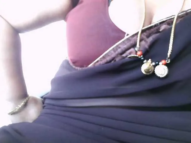 hotpavitra on BongaCams