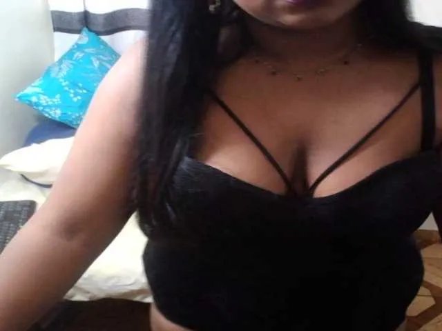 IndianFire00 on BongaCams 