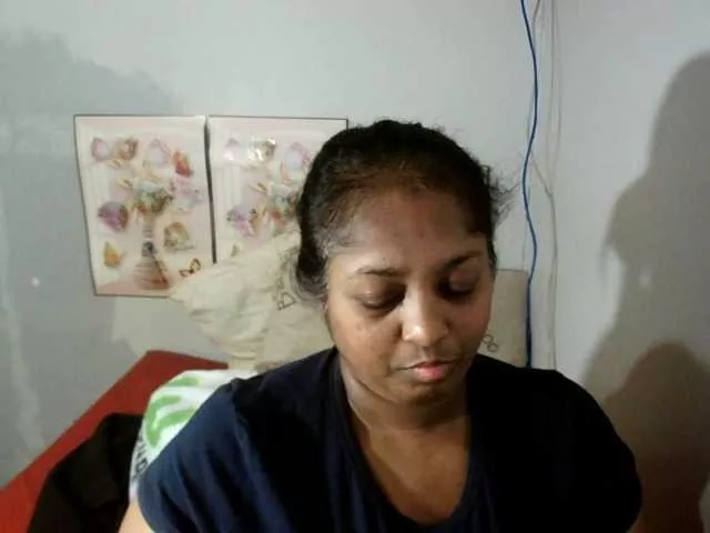 Indiantasha on BongaCams 