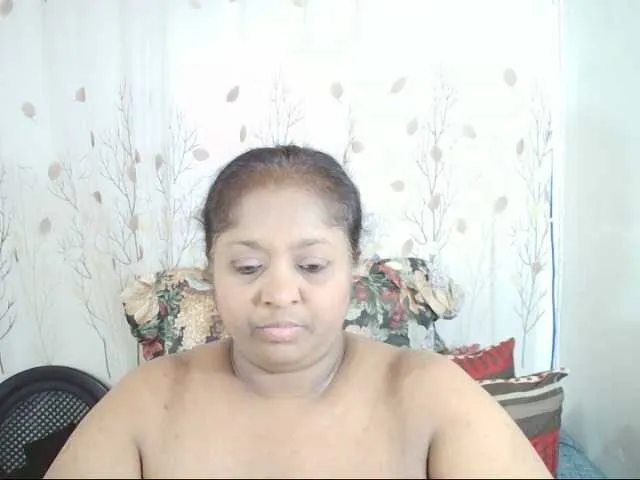 Indiantasha on BongaCams 