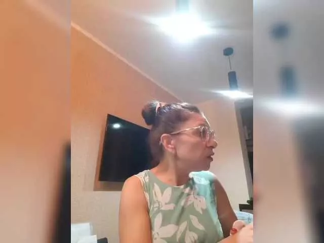 IriskaMai on BongaCams 