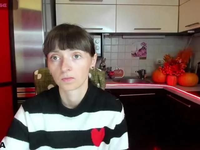 Offline KathelinBrik on BongaCams