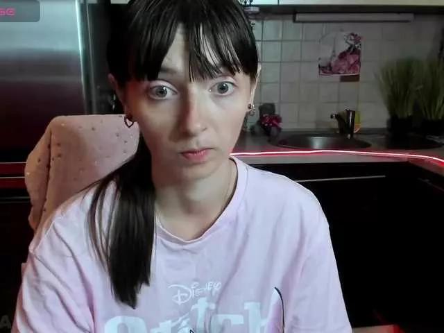 Offline KathelinBrik on BongaCams