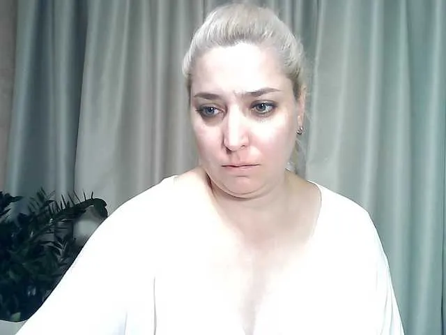 KickaIricka on BongaCams 