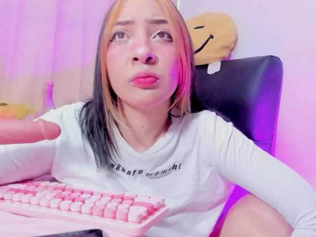 KittyCavalli — A good masturbated play my click then play with my domi