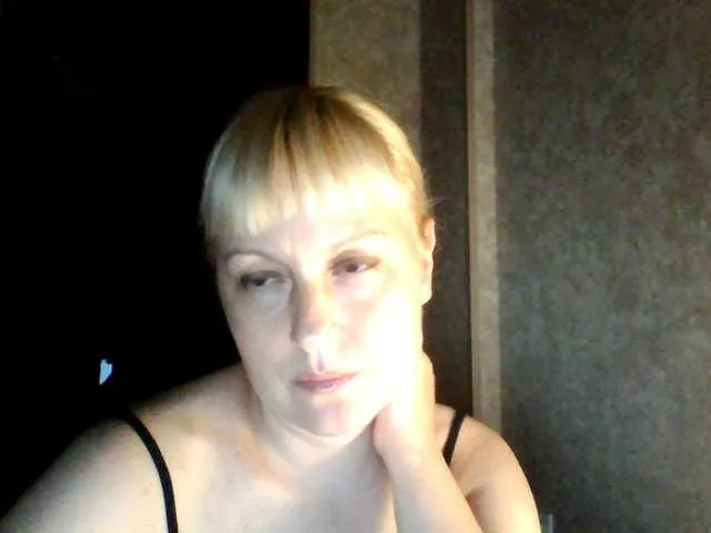 krisss2016 on BongaCams