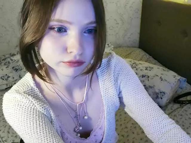 Freechat l1ttle-puppy on BongaCams