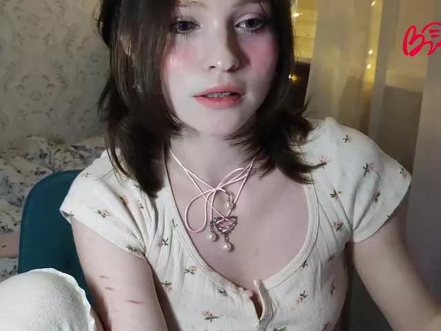 Freechat l1ttle-puppy on BongaCams