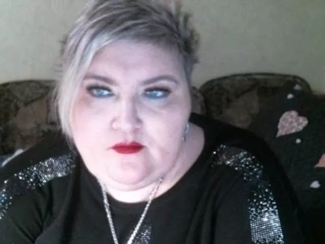 Lana0005 on BongaCams 