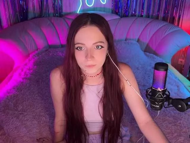 LissaSkarlet on BongaCams 
