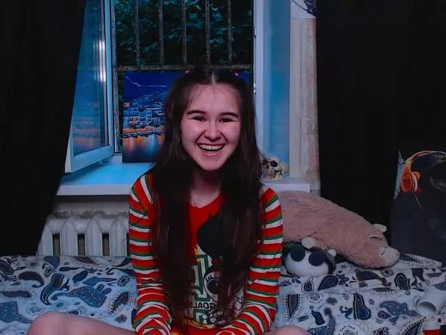 littleowlx on BongaCams 
