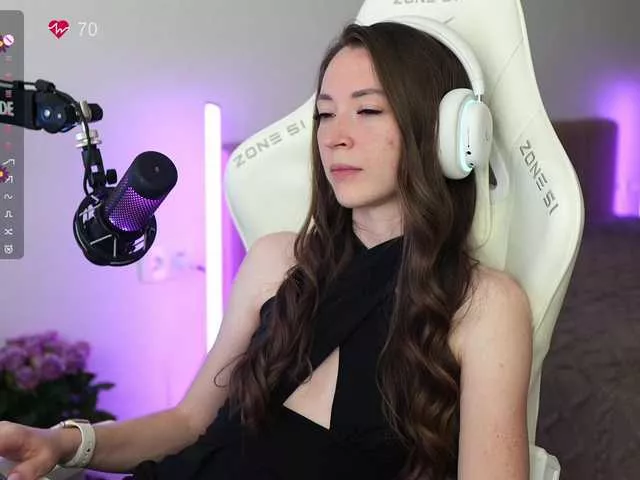 lollipop-o on BongaCams 