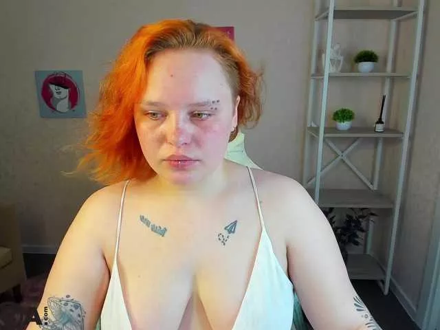 Looly-Rise on BongaCams 