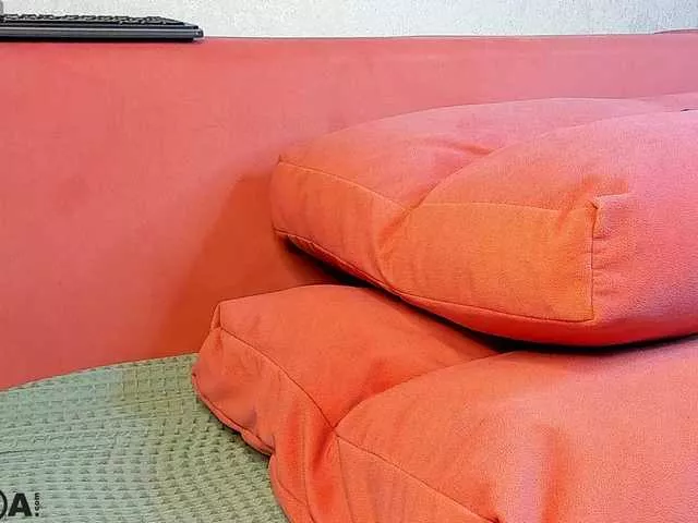 Looly-Rise on BongaCams 