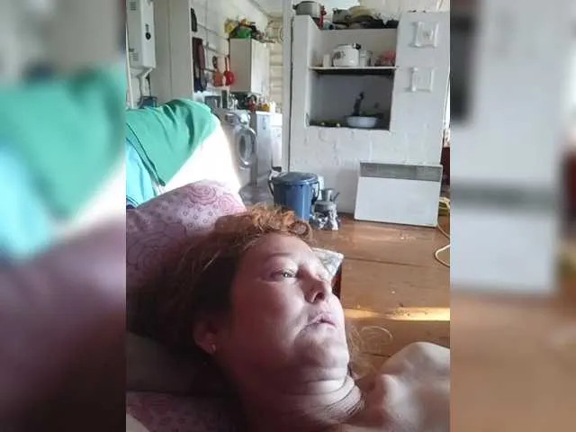 Madam-oss on BongaCams 