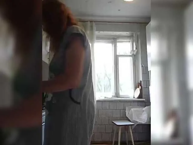 Madam-oss on BongaCams 
