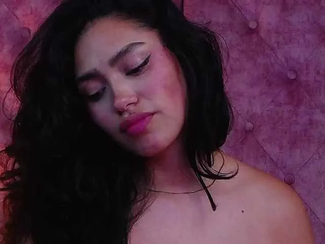 MaddisonBelucci on BongaCams 
