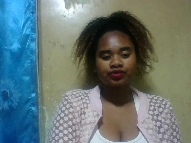Marie121 — Freechat on BongaCams