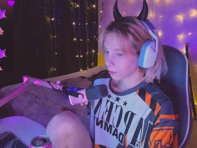 Marrmariss on BongaCams 