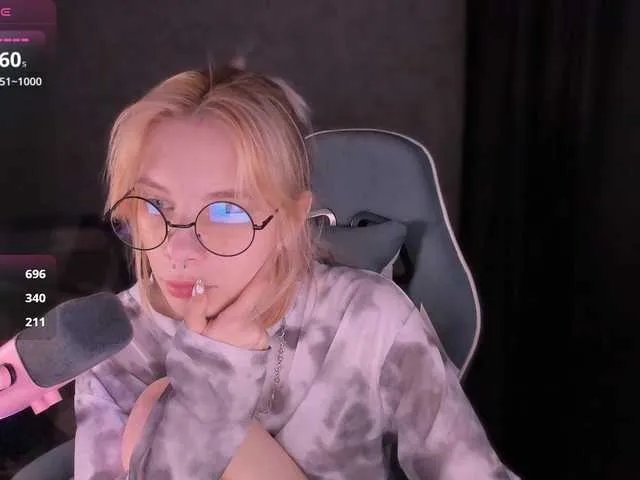Marrmariss on BongaCams 
