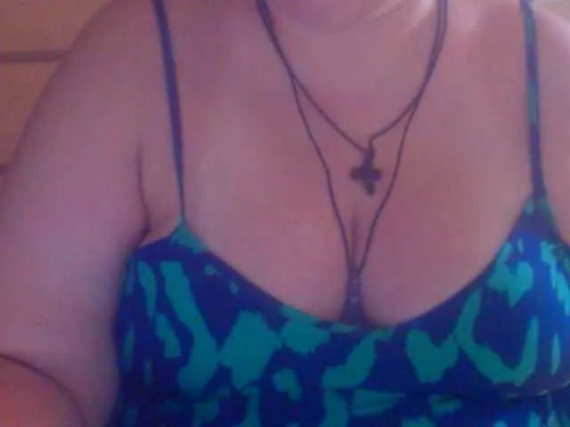 mayalove4u — i'm turned on by obedience, confidence, and a sharp mind that knows when to surrender. teasing glances, slow build-ups, and whispered fantasies make me melt. i crave control, chemistry, and someone who knows how to follow my lead while keeping eye...
