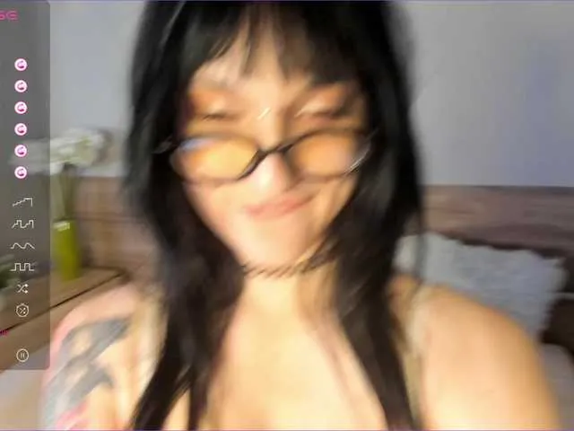 mazzagirl on BongaCams 