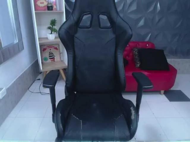 Miagreys1 on BongaCams