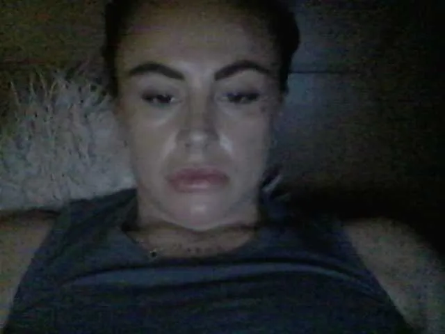 Millisa13 on BongaCams 