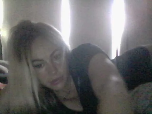 Millisa13 on BongaCams 