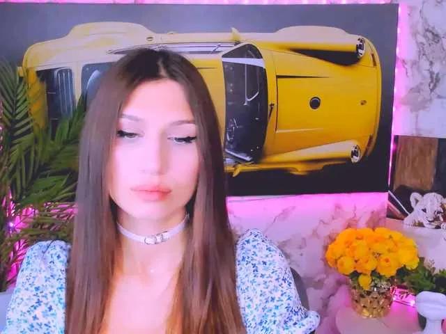 Mollyinyourmind on BongaCams 