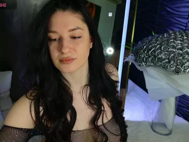 Offline Moniqque on BongaCams