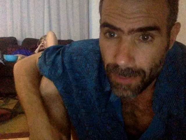 parejooon on BongaCams