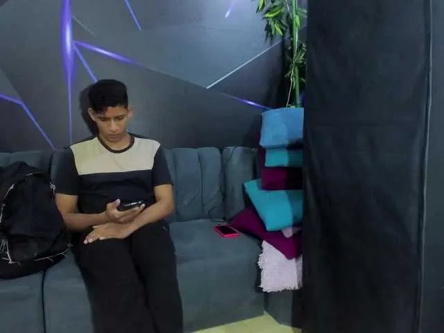 playsgirlhot on BongaCams