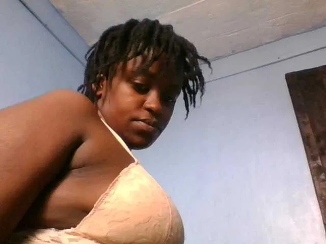 Pussygal1 on BongaCams 