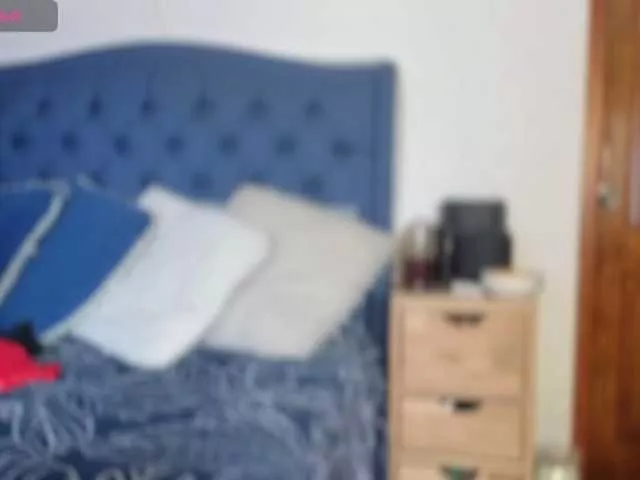 QueenyK1ng on BongaCams 