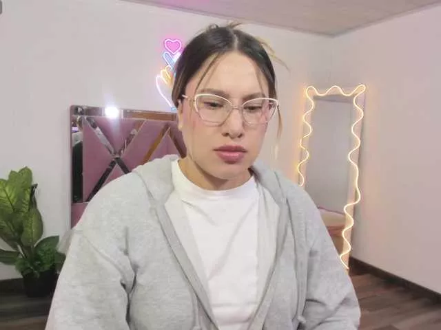 SAAYA-TAY on BongaCams 