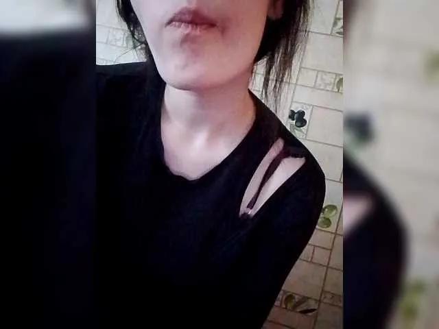 Sasha-69-1 on BongaCams