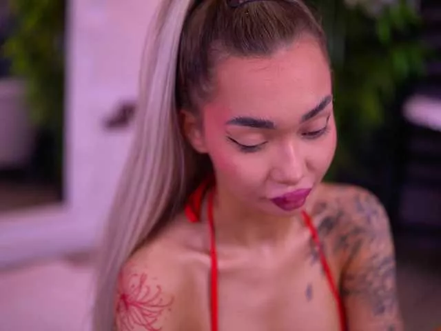SashaFerrera on BongaCams 