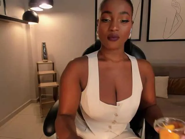 SavannahStorm on BongaCams 