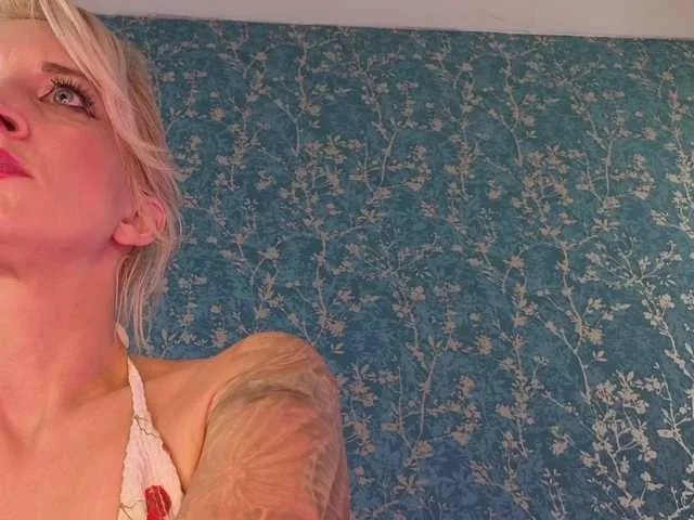 Serenexx on BongaCams 