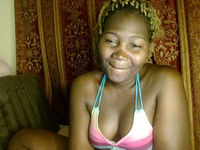Sexxy-pretty24 on BongaCams 