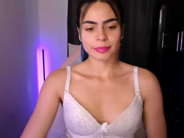 sexxyladyy on BongaCams