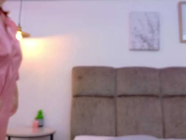 SofiiScott — See your face of desire while I play for you, Feel how my body shuds with each vibes that you have for me , My orgasms will be for you if you make my body yours